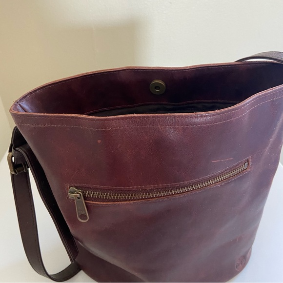 Timberland Tillston Leather Hobo Bag - Picture 8 of 16